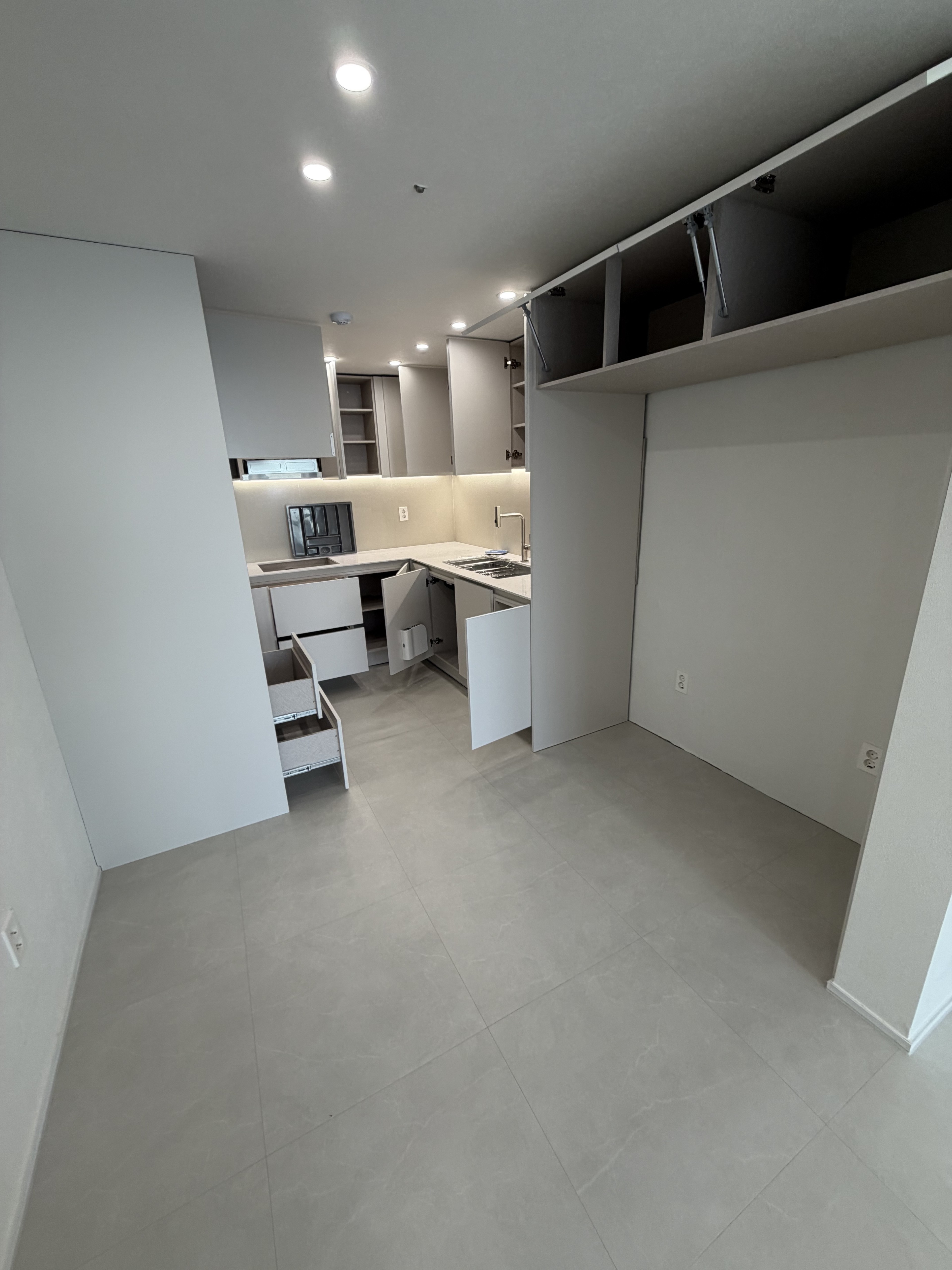 청소 완료 후 방 내부 사진 (업체 제공)